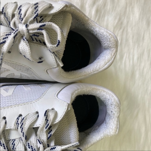 Authentic Chanel leather trainers size 39 - Picture 14 of 15